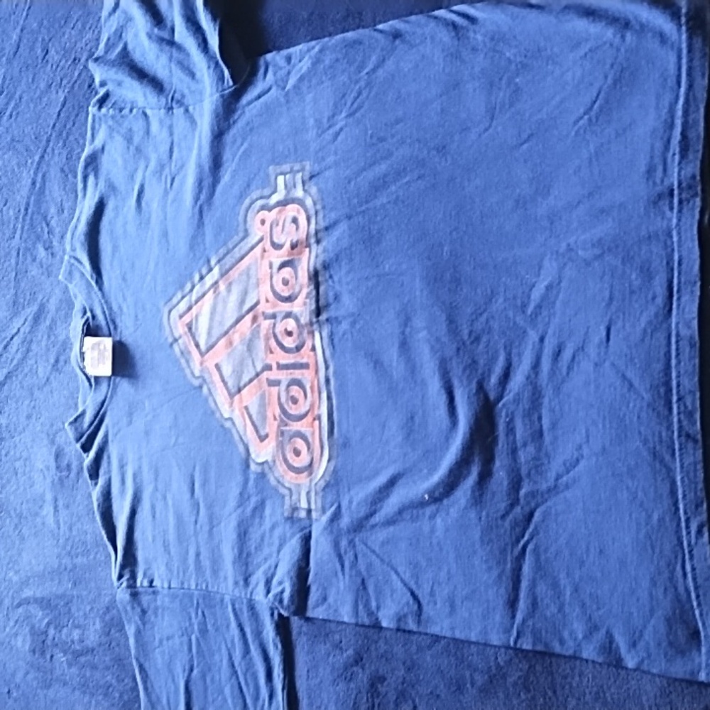 Adidas t shirt